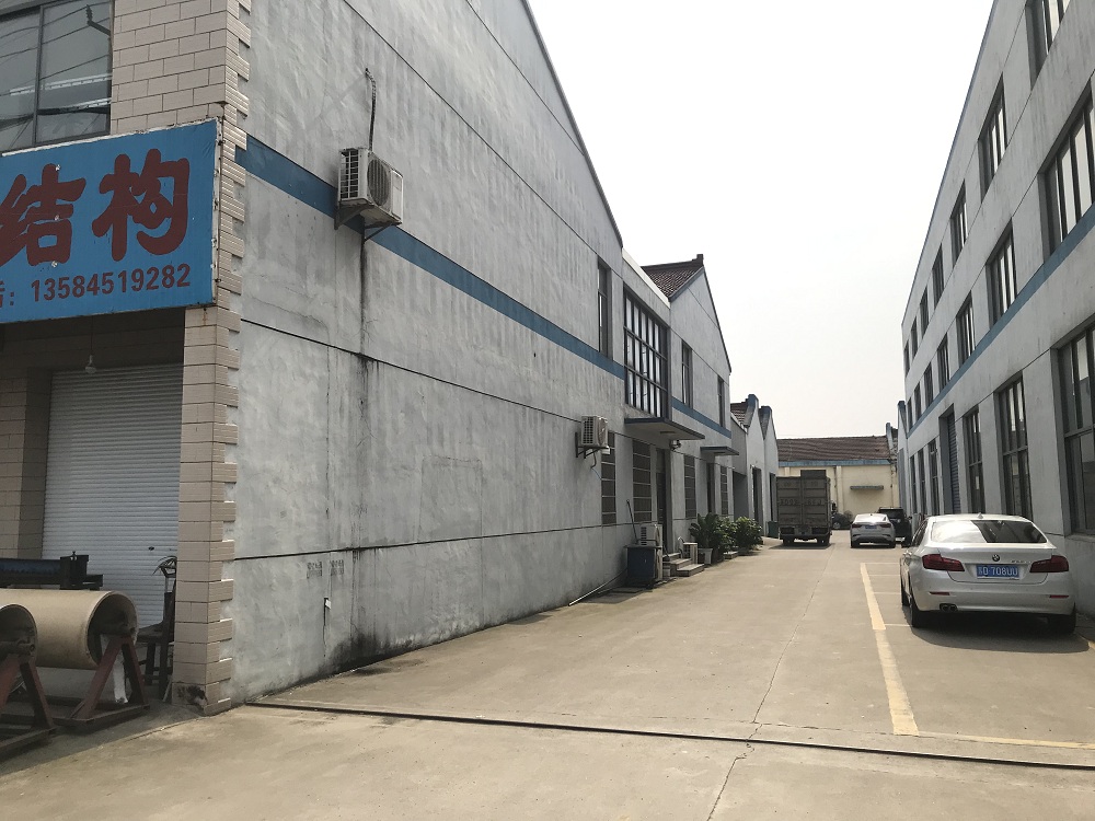 恒精工廠過道圖片